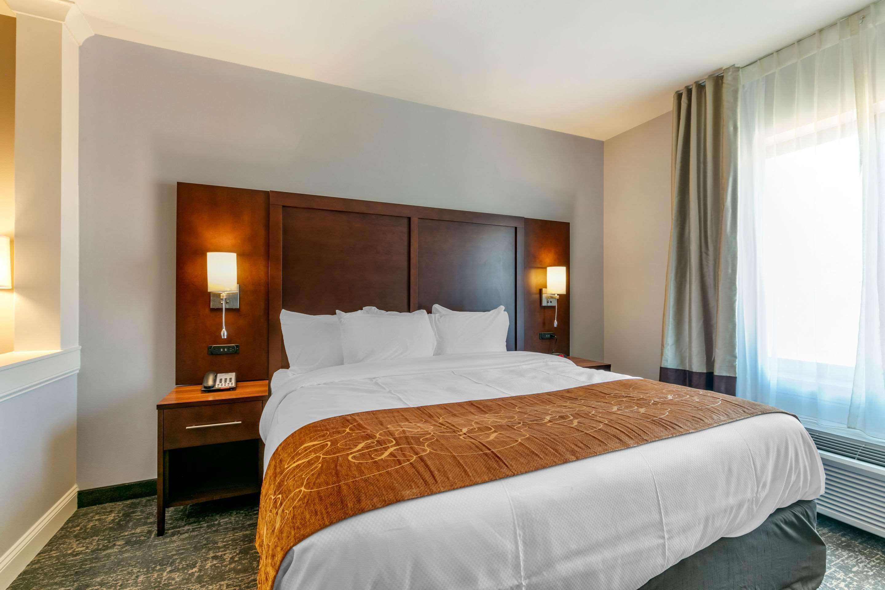 Comfort Suites North Tupelo Exteriér fotografie