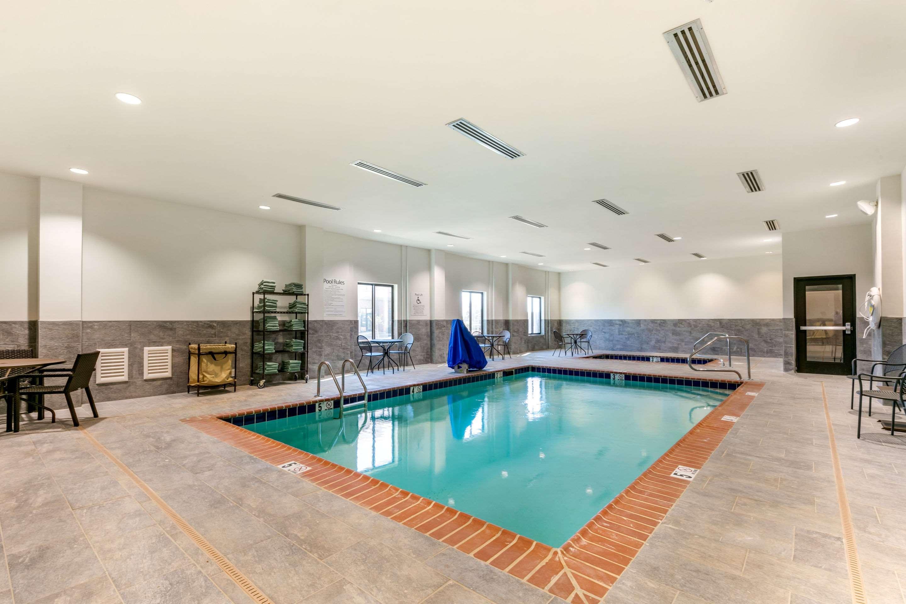 Comfort Suites North Tupelo Exteriér fotografie